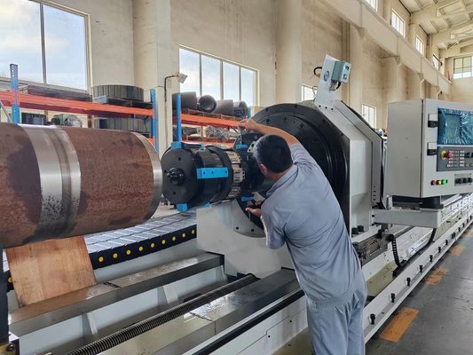 150 Rpm/Min Ταχύτητα Skiving Roller Burnishing Machine Μία περιστροφή Πρακτικός σχεδιασμός